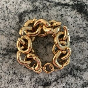 J Crew Chunky Gold Clasp Bracelet